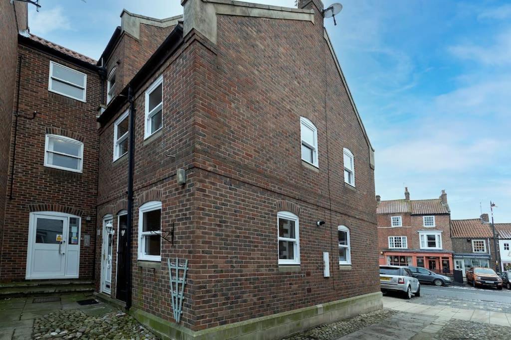 In The Heart Of It! Stokesley Exterior foto